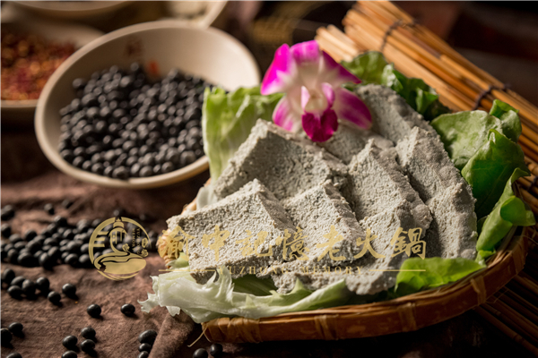 重庆老火锅哪家最好吃？这家此时不吃更待何时
