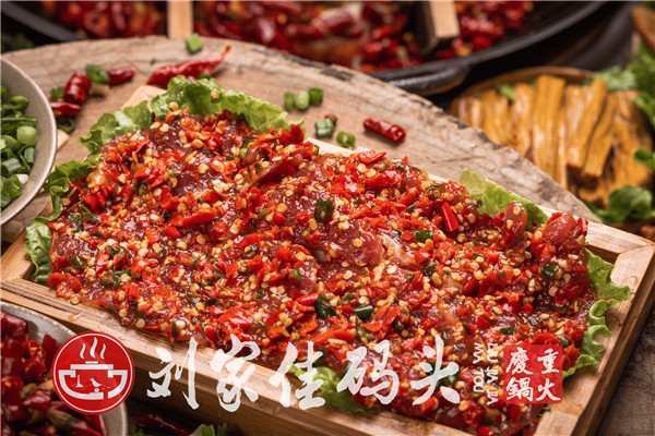 重庆老火锅当地人推荐，高颜值菜品值得推荐