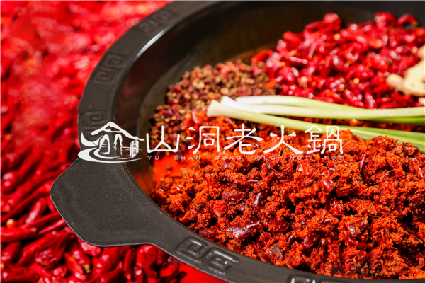 重庆老火锅哪家最好吃？一入这店深似海！
