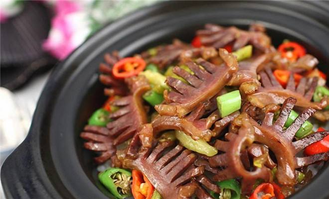 吉吉向上炭烤鸡肉堡加盟条件