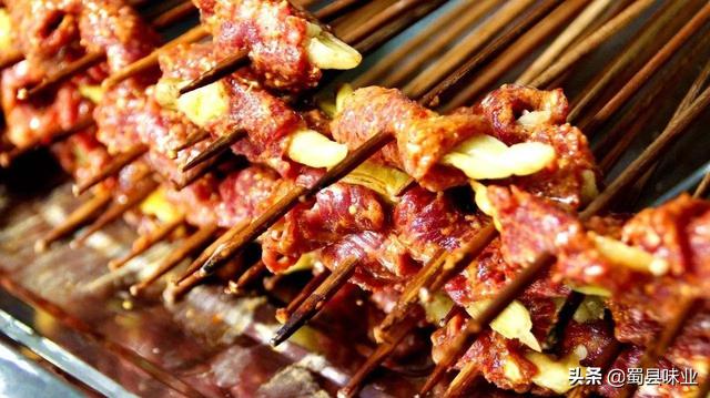 加盟做串串香还是火锅好
