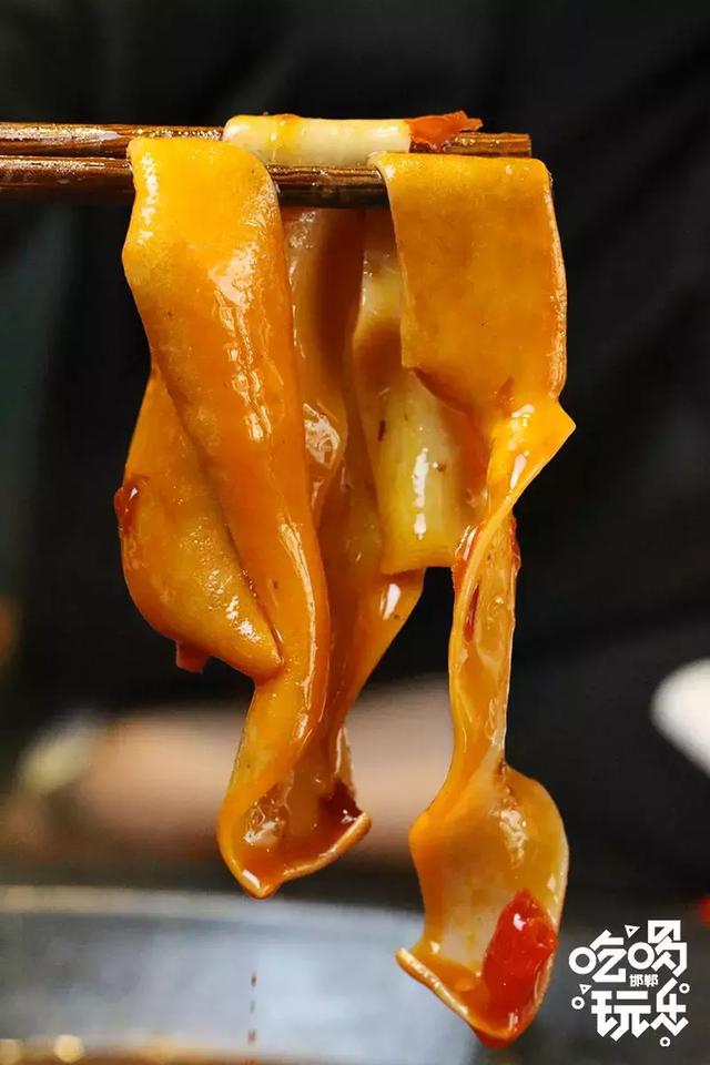 重庆辣聚井格火锅加盟