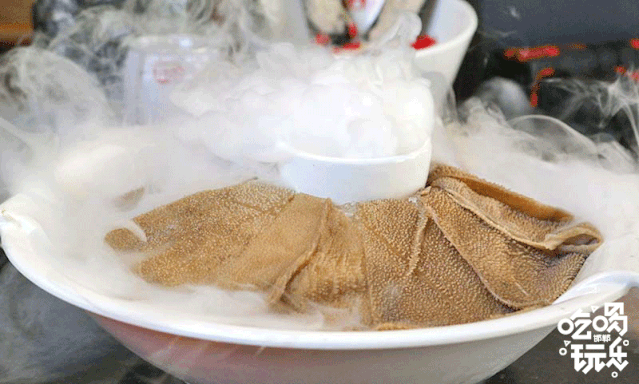 重庆辣聚井格火锅加盟