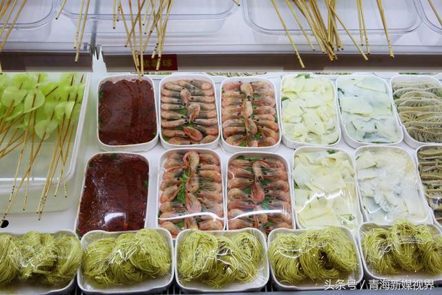 西宁阿串串老火锅加盟店地址