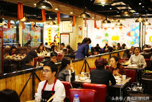 西宁阿串串老火锅加盟店地址