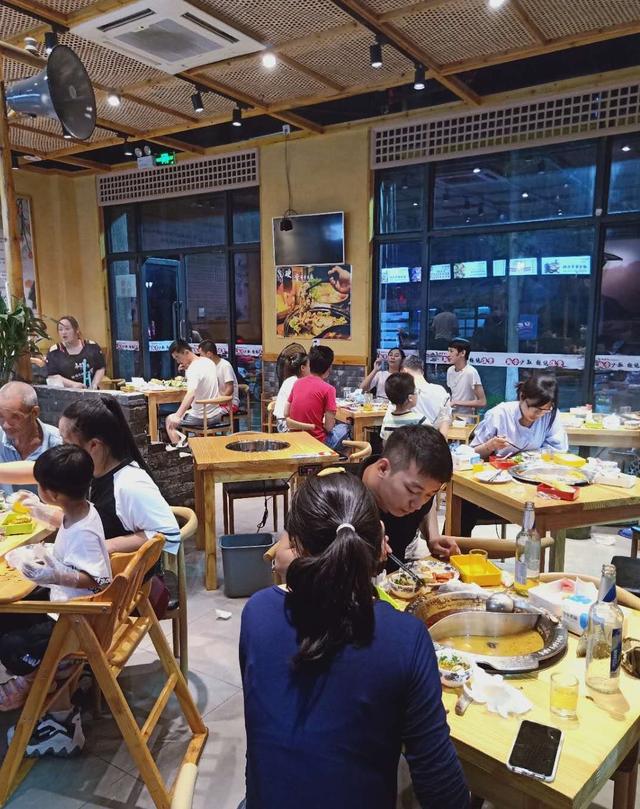 锅武侠硬啃酱骨火锅加盟费多少(锅武侠硬啃酱骨火锅加盟) 锅武侠硬啃酱骨火锅加盟费多少