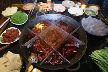 不加盟的重庆老火锅(重庆这家人气老火锅) 不加盟的重庆老火锅