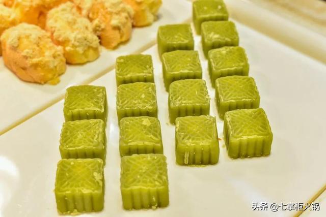 自助火锅加盟店装修
