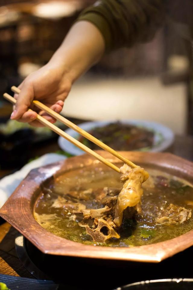 大连正宗羊蝎子火锅加盟店
