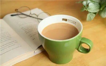 加盟奶茶店退款技巧
