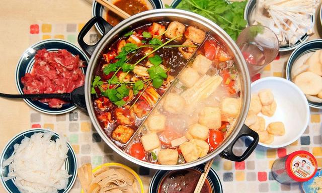 火锅食材店自己开还是加盟