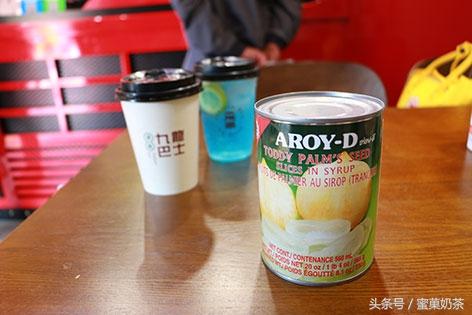 奶茶连锁加盟还是直营