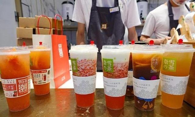 为什么很多奶茶都来找我做加盟商