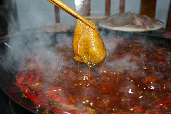 偷渡老火锅(新村加盟店)怎么样