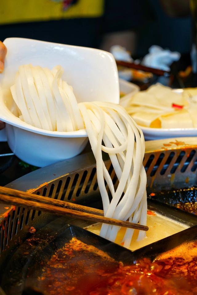 渝宗老灶火锅加盟费用