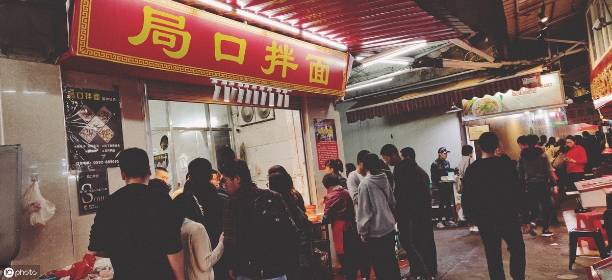 加盟奶茶店营业执照是否要挂在店里