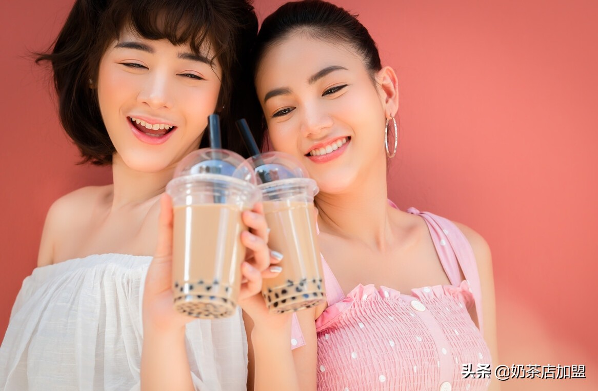 开奶茶加盟店需要注意哪些