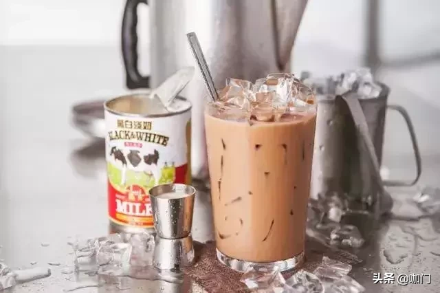 奶茶店的是先交加盟